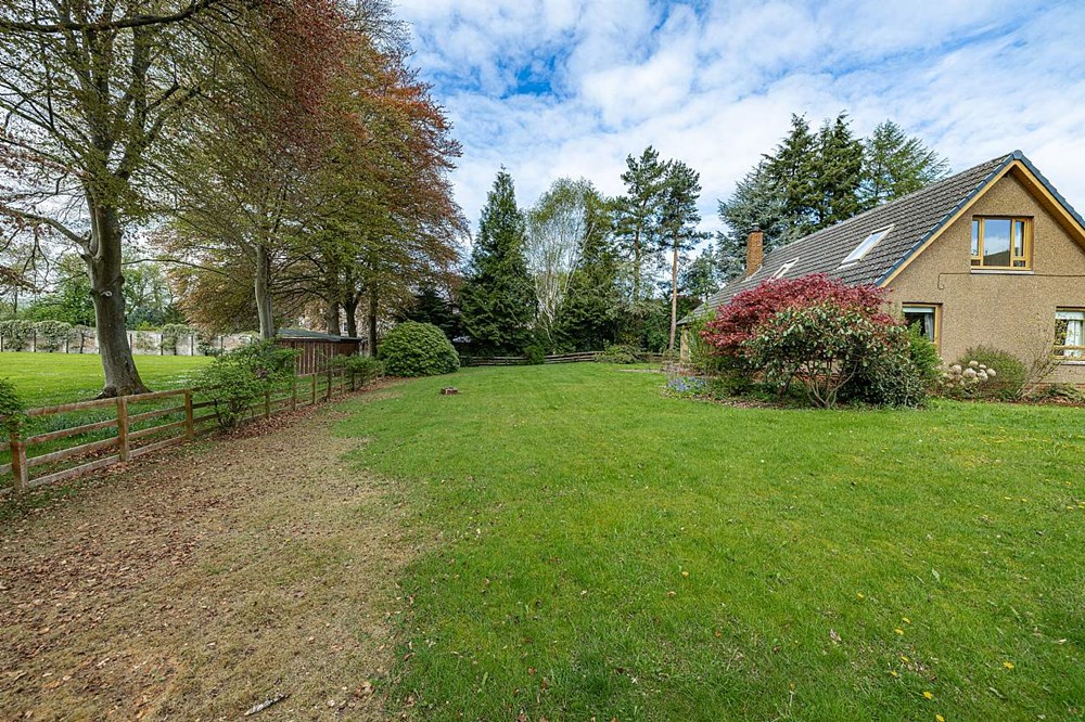 5 Bed Detached Villa in Gattonside Offers Over £550,000 | Grianan ...