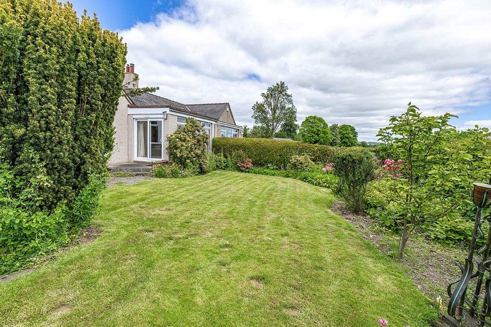 2 Bed Semi-Detached Bungalow in St Boswells Guide Price £235,000 ...