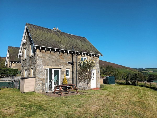 3 Broadmeadows Farm Cottages