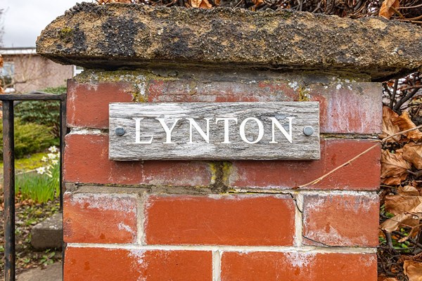 Lynton Abbotsford Road Darnick