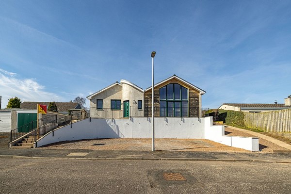 21 Barony Park