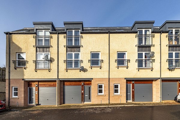 20 Williams Court