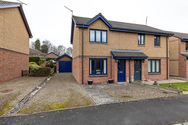 40 Hendersyde Drive