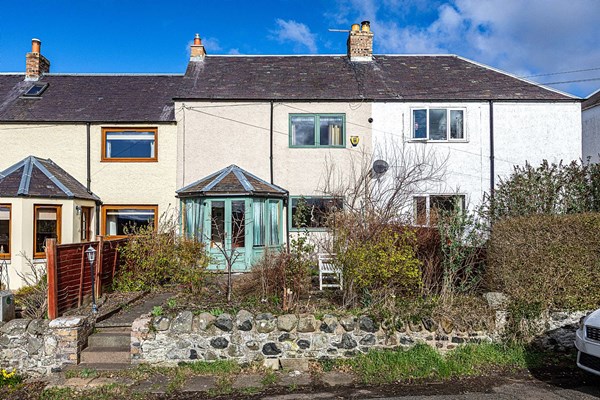 8 Cliftonhill Farm Cottages