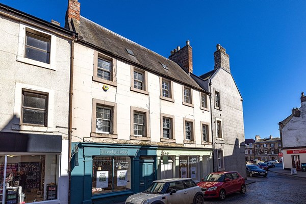 3c Roxburgh Street