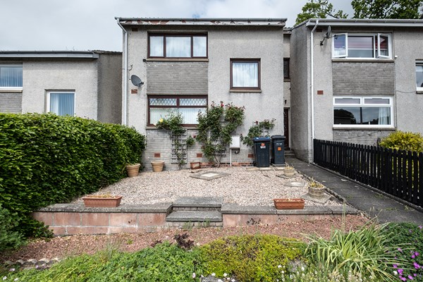 13 Viewfield Park