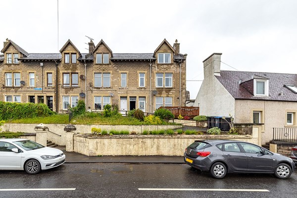 6 Kilknowe East End