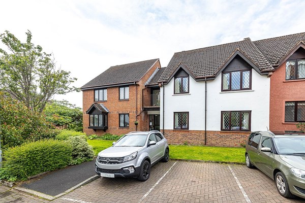 63 Kingsknowes Village Tweed Road