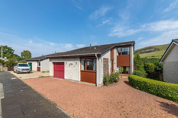 Le Thyl 10 Grafton Bank