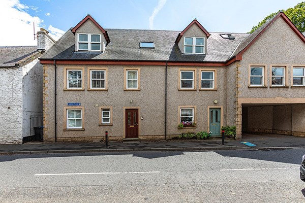 2 Manse Place High Street