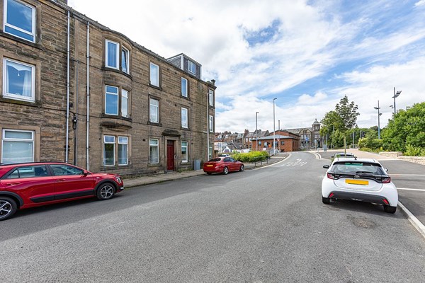 1/1 Duke Street