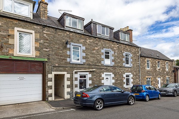 10/2 Havelock Street