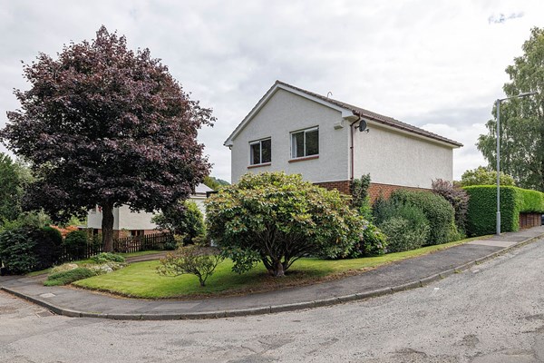 2 Elm Grove