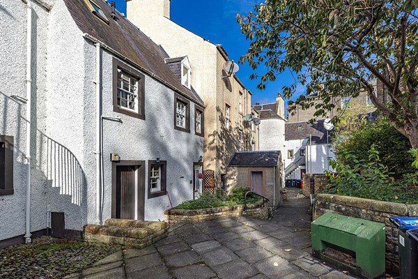 5b Howegate