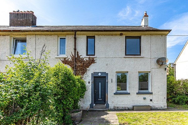 19 Priors Road